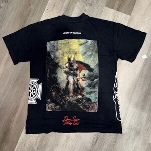 Darc Sport Wolves Side By Side Echoes of Valhalla Small